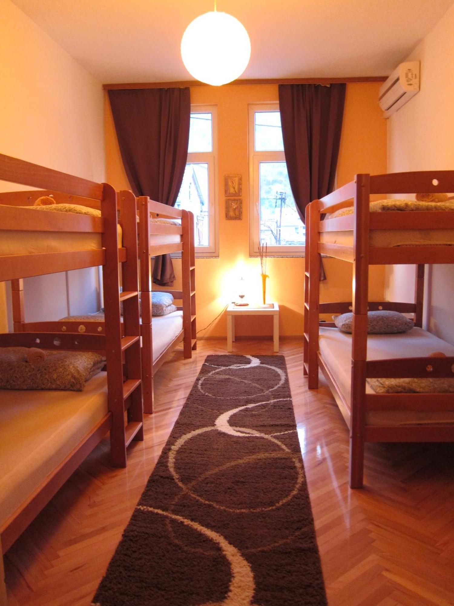 Hostel Taso'S House Mostar Esterno foto